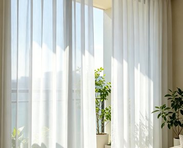 Curtain Trends: Natural Texture, Soft Light and Privacy